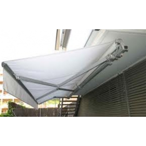 Toldo brazo extensible cruzado